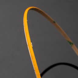 Икемді COB-лента жақыннан түсірілген, жылы жарық
