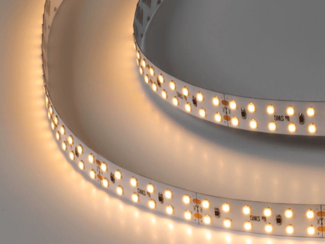Жарықдиодты таспа 2835, 240 LED/м, 19,2 Вт/м, 24В, IP20, Түсі: Жылы ақ, SWG2240-24-19.2-WW-M
