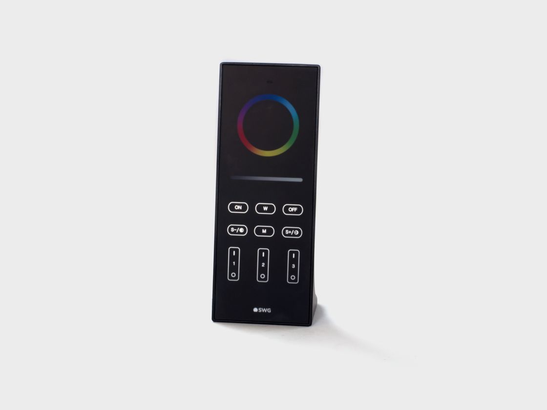 Quick Control қара сенсорлы пульт, алдыңғы көрінісі