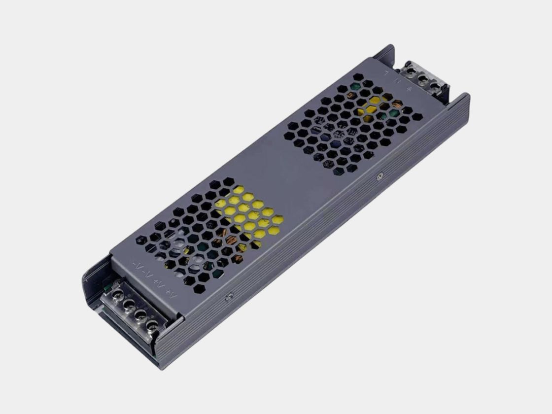 Перфорацияланған корпустағы ашық типті 24V қуат көзі