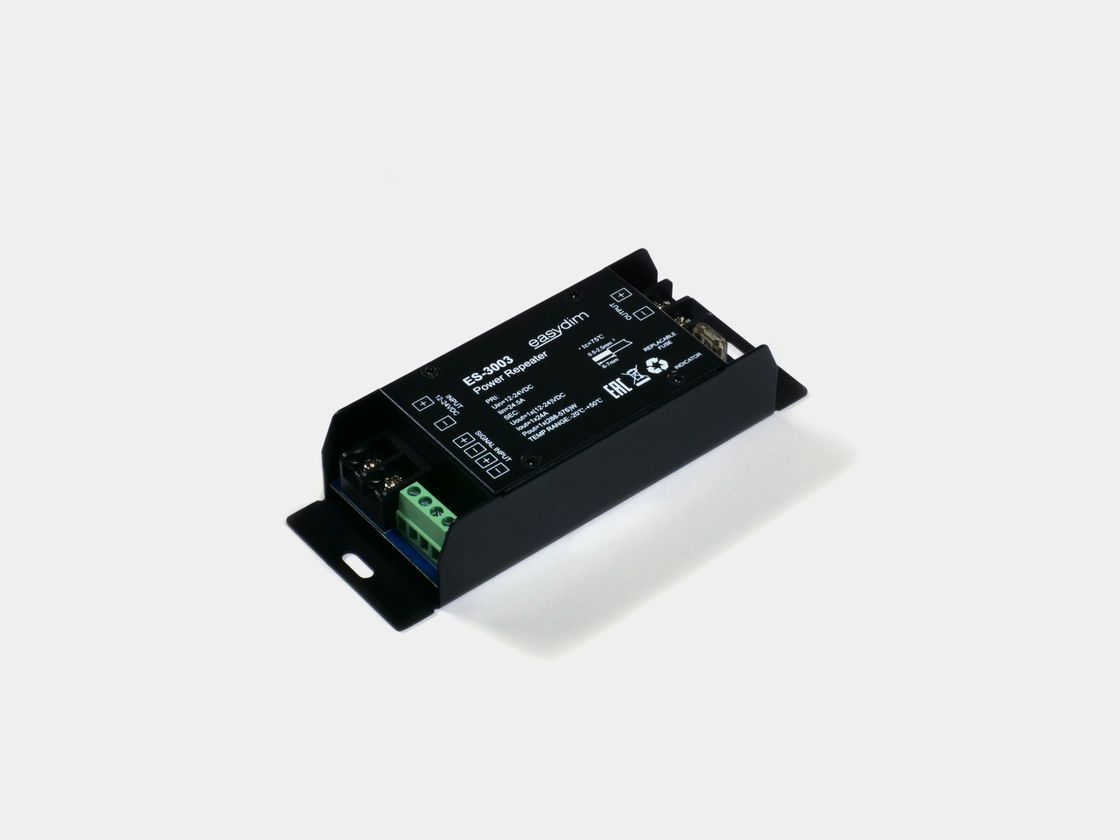 EasyDim ES-3003 қорек күшейткіші, қара корпус, клеммалар