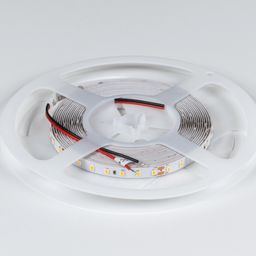 Пластик катушкаға оралған LED таспа, 5 м