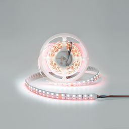 RGB+W LED таспасының орамы, қызыл және ақ түспен жарық береді