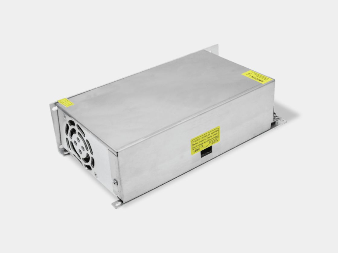 600W 24V торлы қуат көзі, желдеткіш жағынан көрінісі
