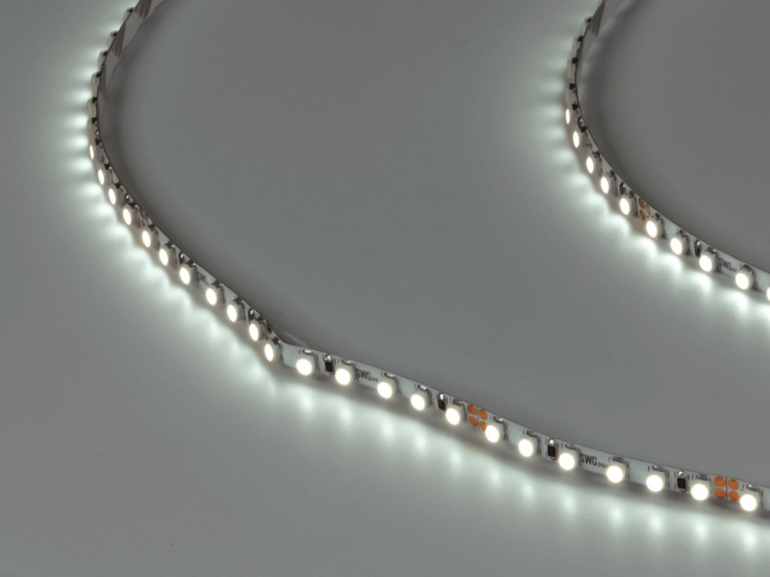 SWG PRO 3528 жарықдиодты таспа, 120 LED/м, 9,6 Вт/м, 24В, IP20, Түсі: Суық ақ, SWG3PT120-24-9.6-W