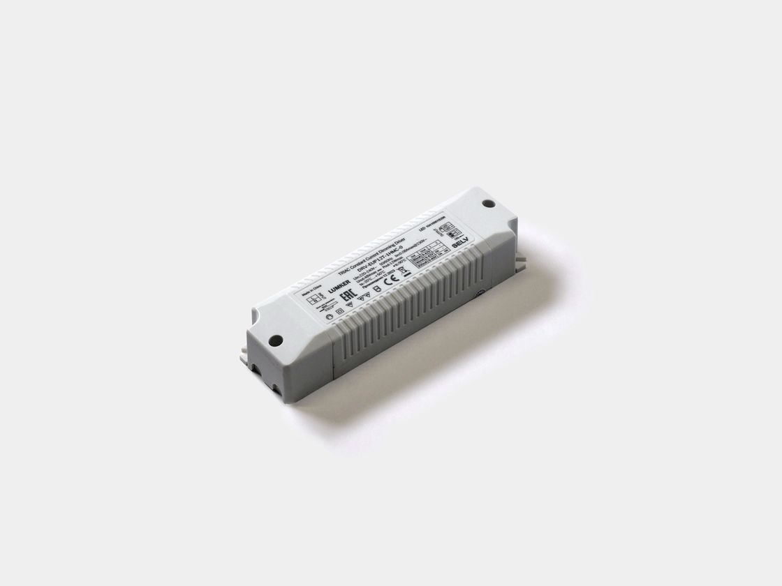 Ақ корпустағы LUMKER диммерленетін LED драйвері