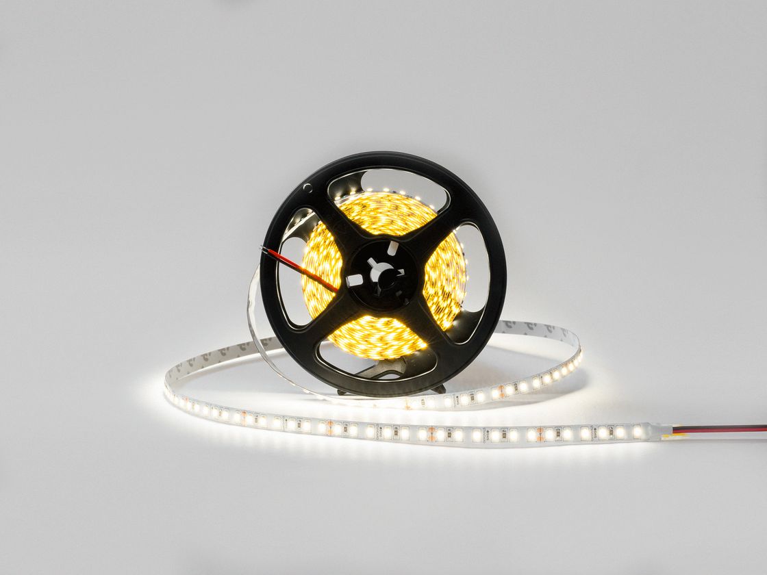 Катушкадағы SMD2835 LED таспа, бейтарап жарық