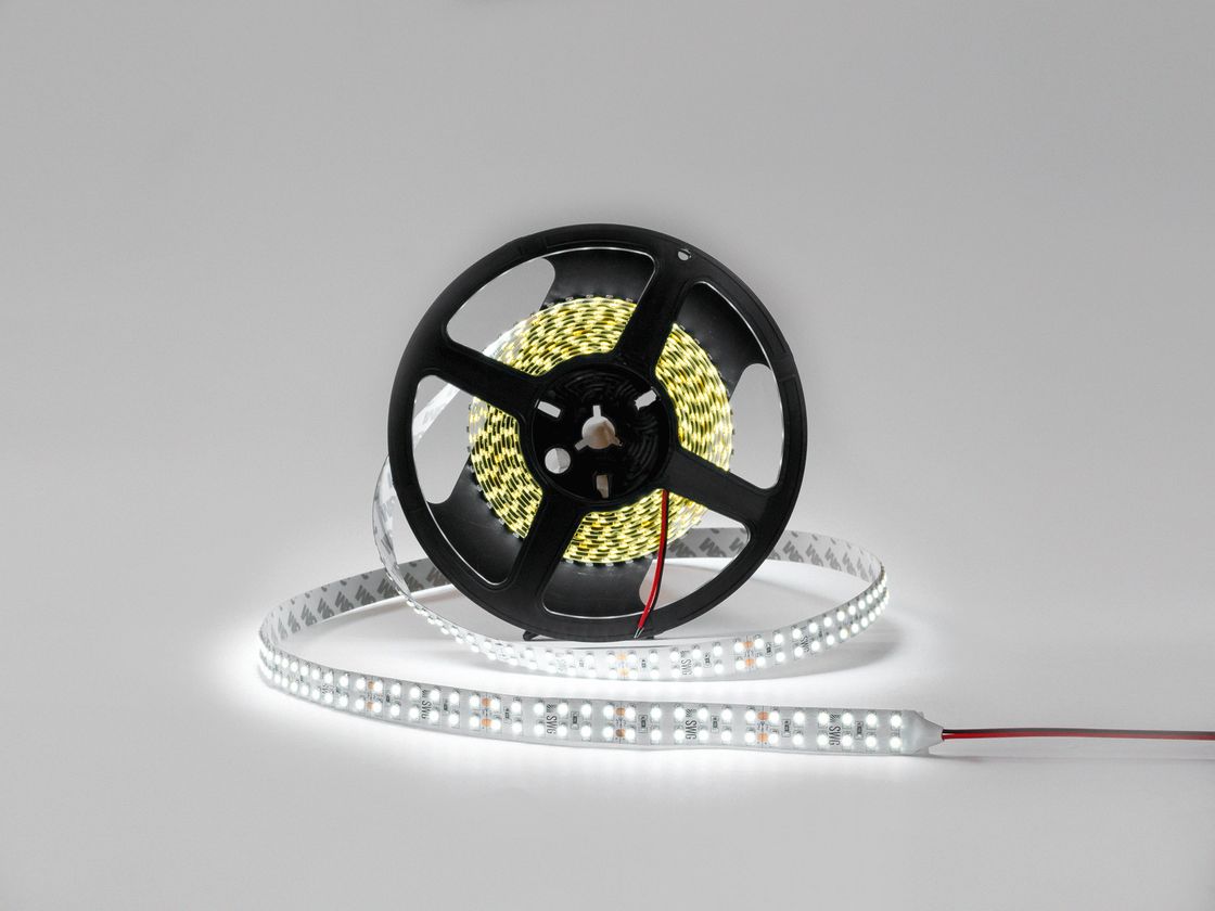 Катушкадағы SMD3528 LED таспасы, суық ақ жарық