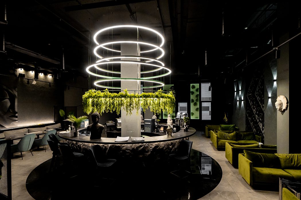 The Cave lounge — реализованный проект освещения